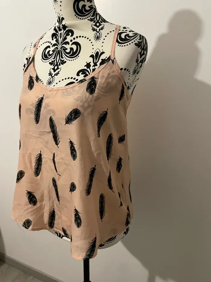 Débardeur fine bretelle abricot motif plume noir dos croisé taille S - photo numéro 4