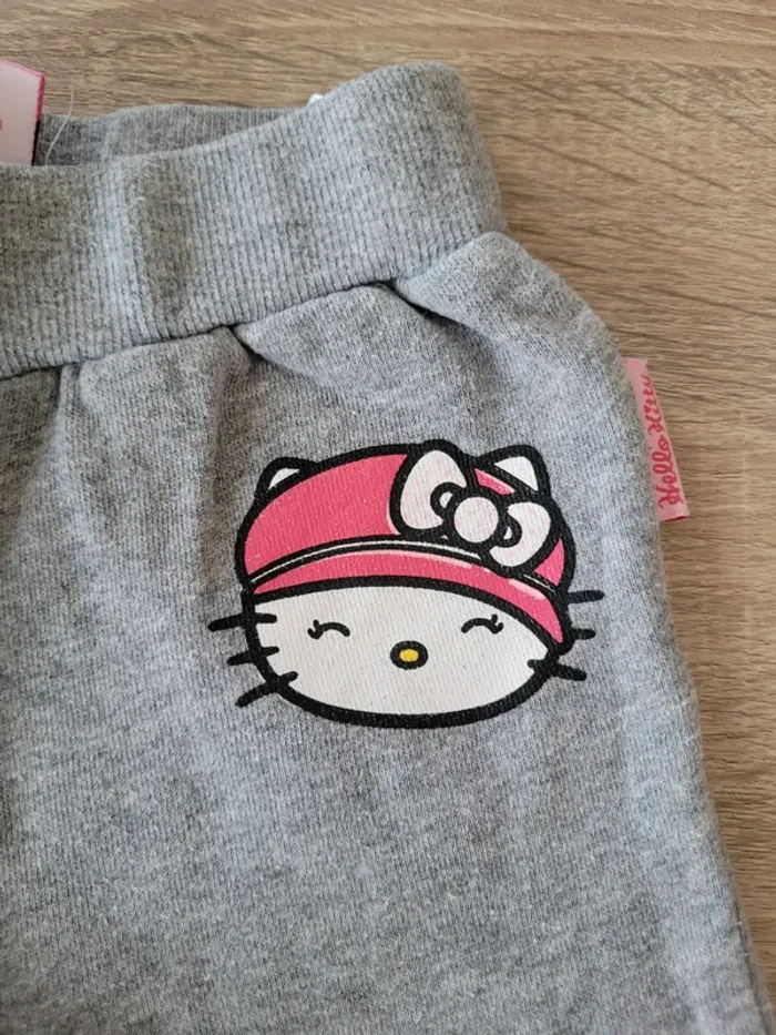 Lot de 3 pantalons fille en 9 mois - photo numéro 10