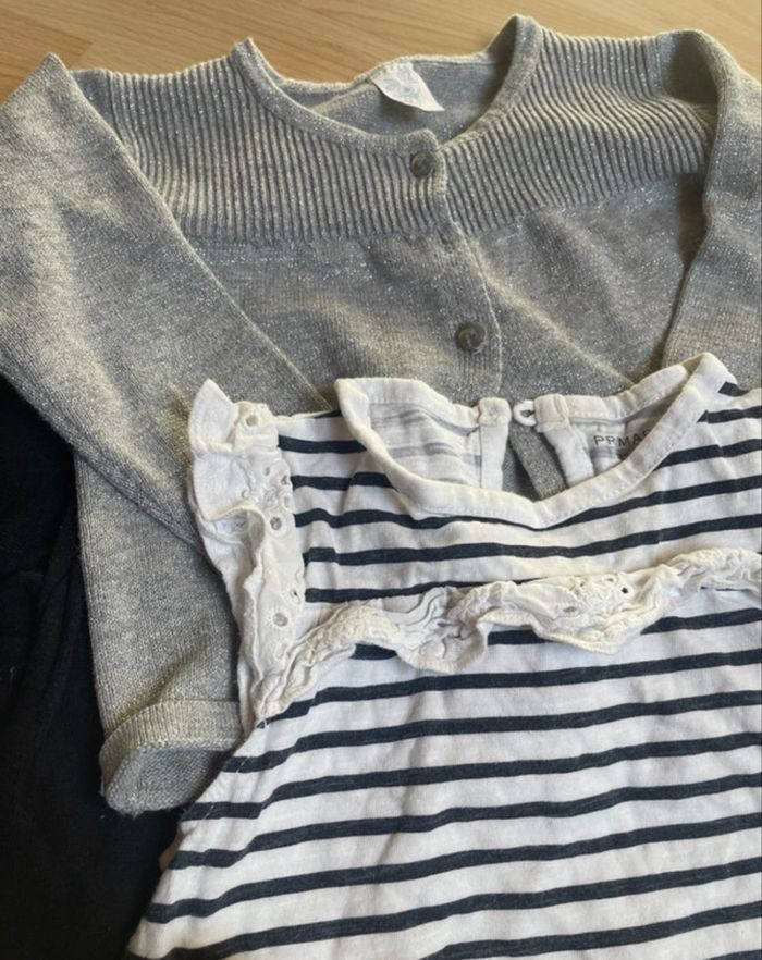 Lot vêtements fille 9/12 mois - photo numéro 4
