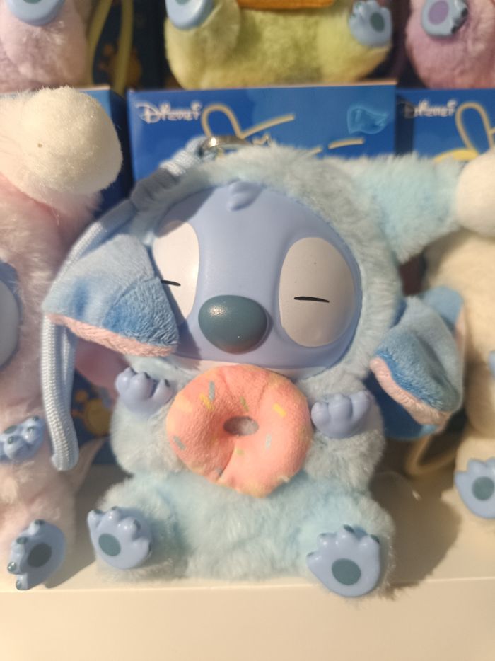 Peluche doudou Porte clé Labubu Stitch disney neuf - photo numéro 6