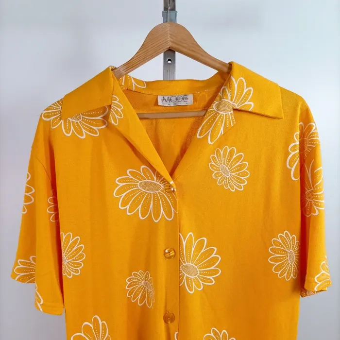 Chemise jaune fleurie vintage à manches courtes Mode Machine, style rétro taille 48 A1364 - photo numéro 2