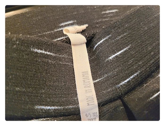 Jupe de sport noire "Young Dimension" taille 5 ans - photo numéro 3