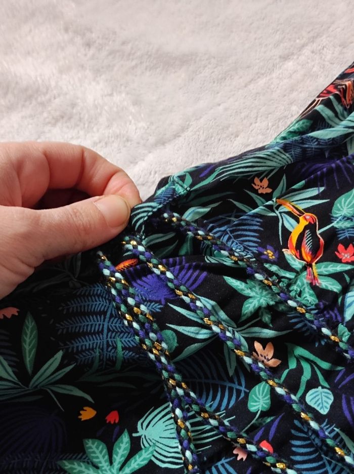 Robe courte imprimée végétaux taille XS - photo numéro 4