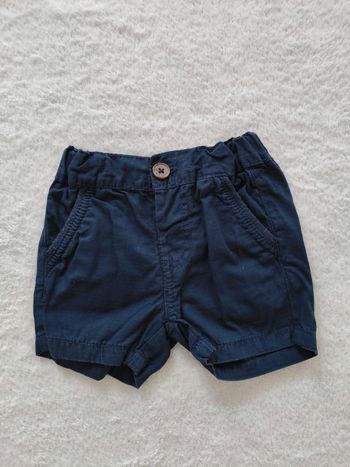 Short 9 mois