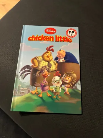 Livre pour enfants Disney chicken Little