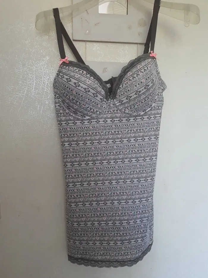 Caraco bonnets 100D