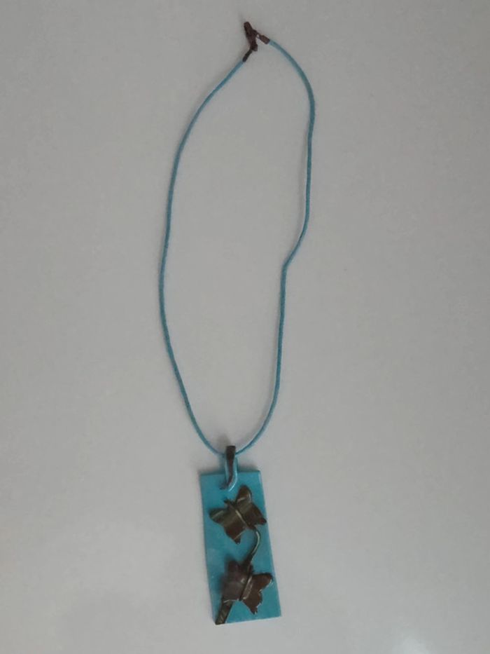 Collier fantaisie papillon