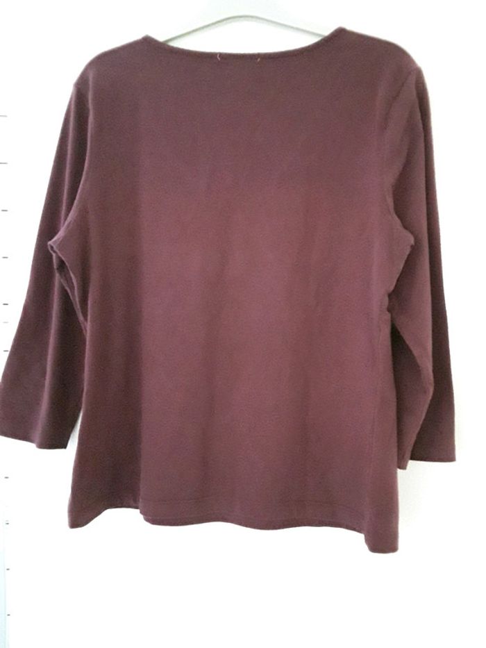 Tee shirt ( couleur prune ) - photo numéro 3