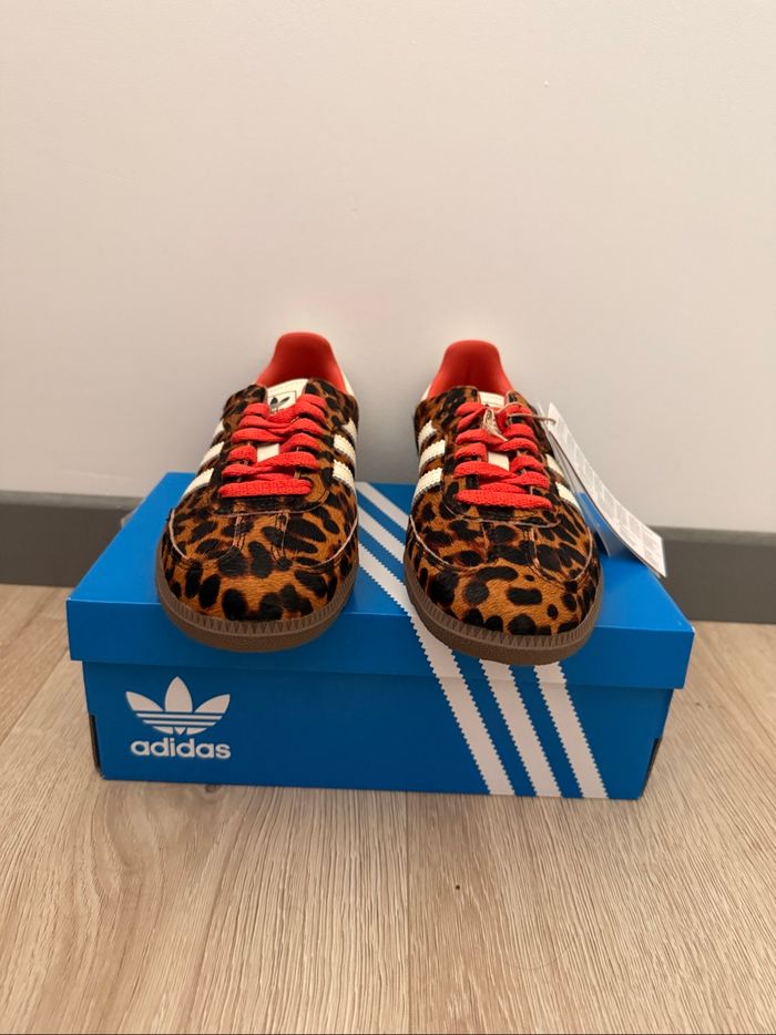 Adidas Samba OG Preloved Red Leopard - photo numéro 3