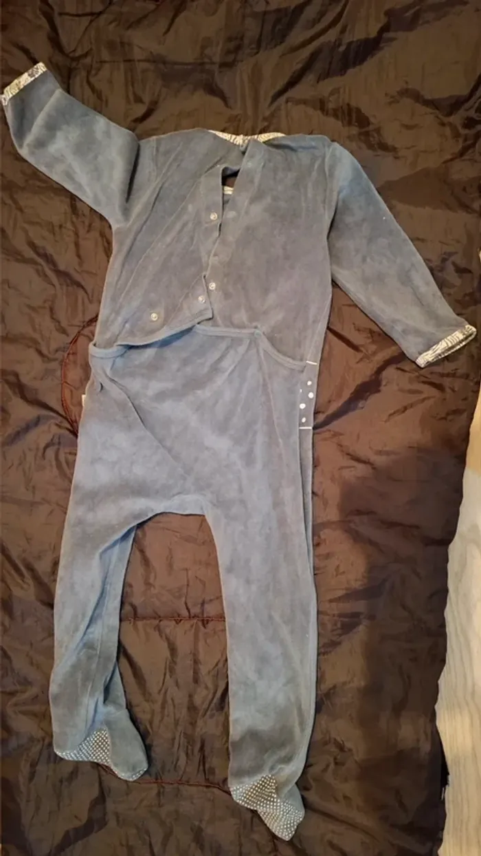 Pyjama velours Petit Béguin 36 mois - photo numéro 2