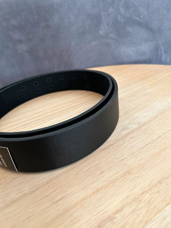 Ceinture véritable cuir neuve avec étiquette 105cm - photo numéro 3