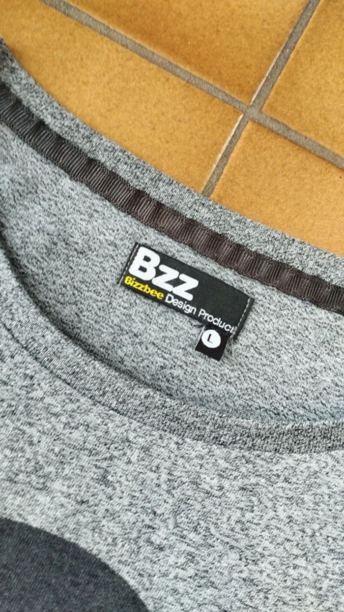 Tee shirt - photo numéro 2