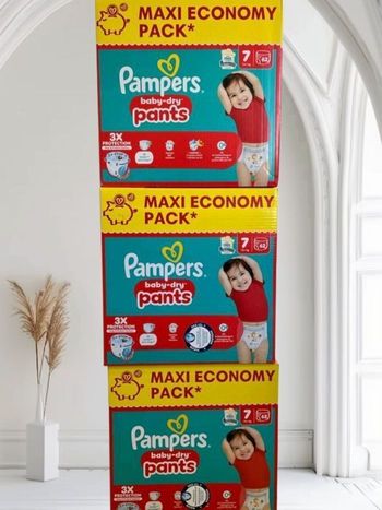 156 Couches Pampers taille 7 pants lot de 3 cartons 