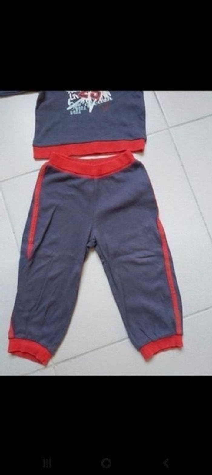 Survêtement 24 mois - photo numéro 3