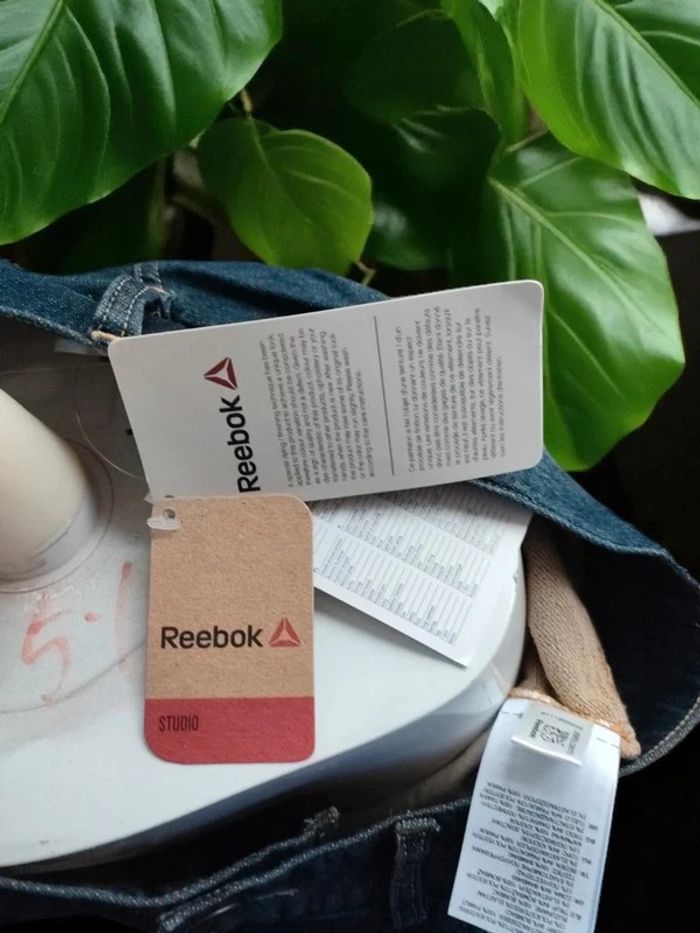 Lot revendeur 8 jeans Reebook - photo numéro 12