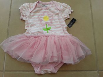 Body jupette en tulle rayé rose blanc 6-9 mois NEUF