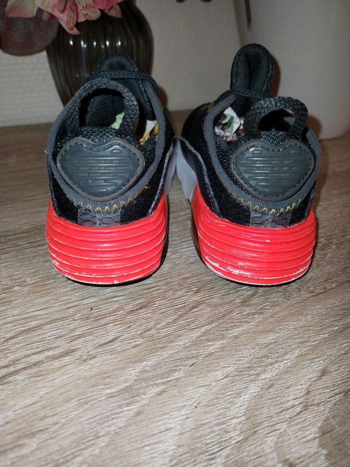 Baskets NIKE - photo numéro 3