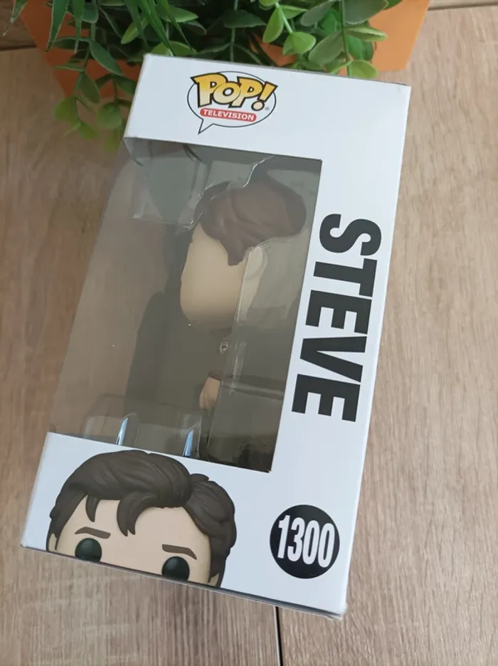 Figurine Steve Funko Pop Television Stranger Things 1300 - photo numéro 3