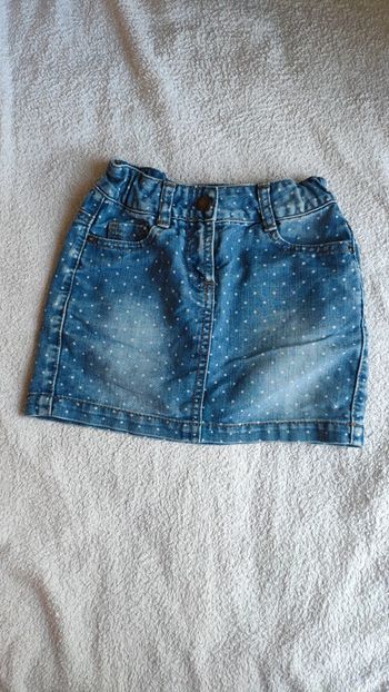 Jupe a pois 6 ans tape à l'oeil