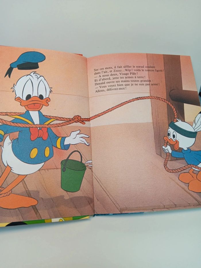 Livre Walt Disney vintage Donald et ses amis 111 pages - photo numéro 5