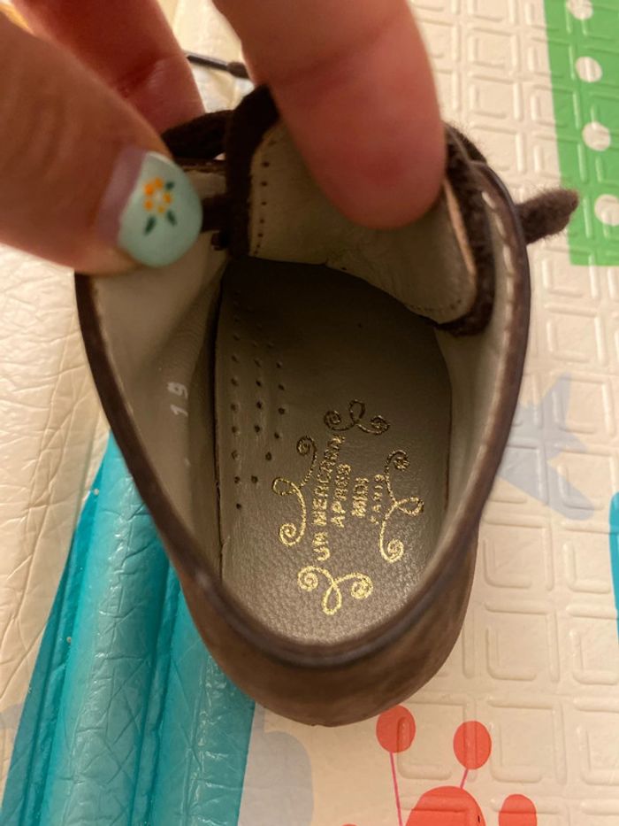 Chaussure un mercredi après-midi - photo numéro 2