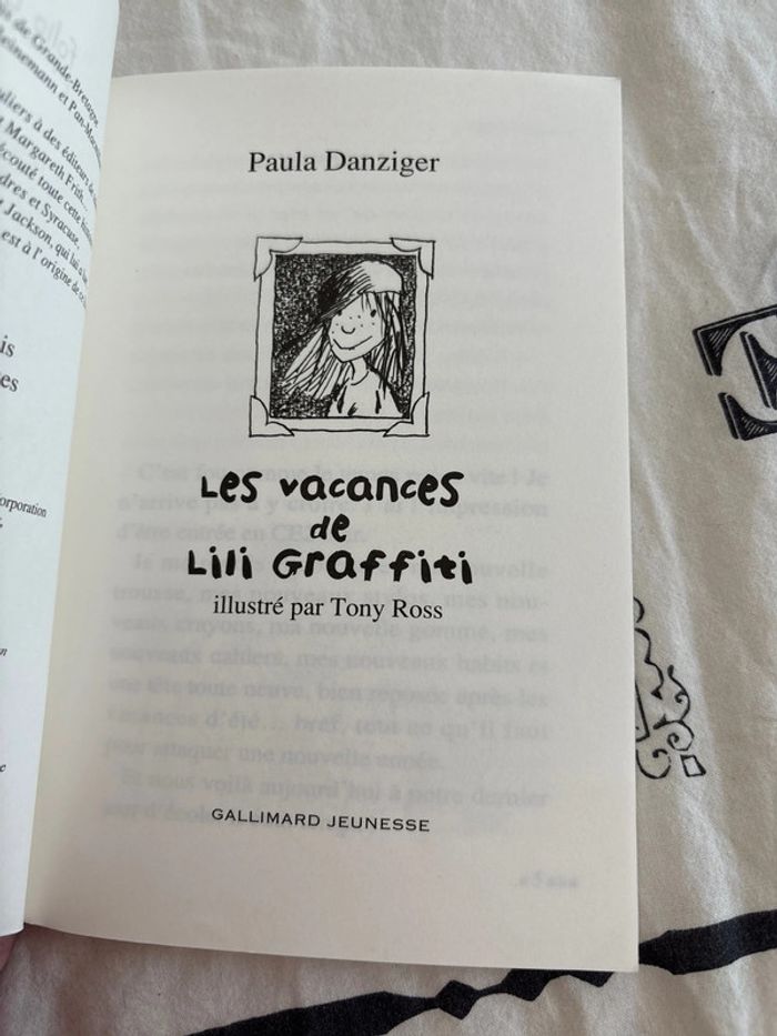 Livre poche Lili Graffiti - photo numéro 4