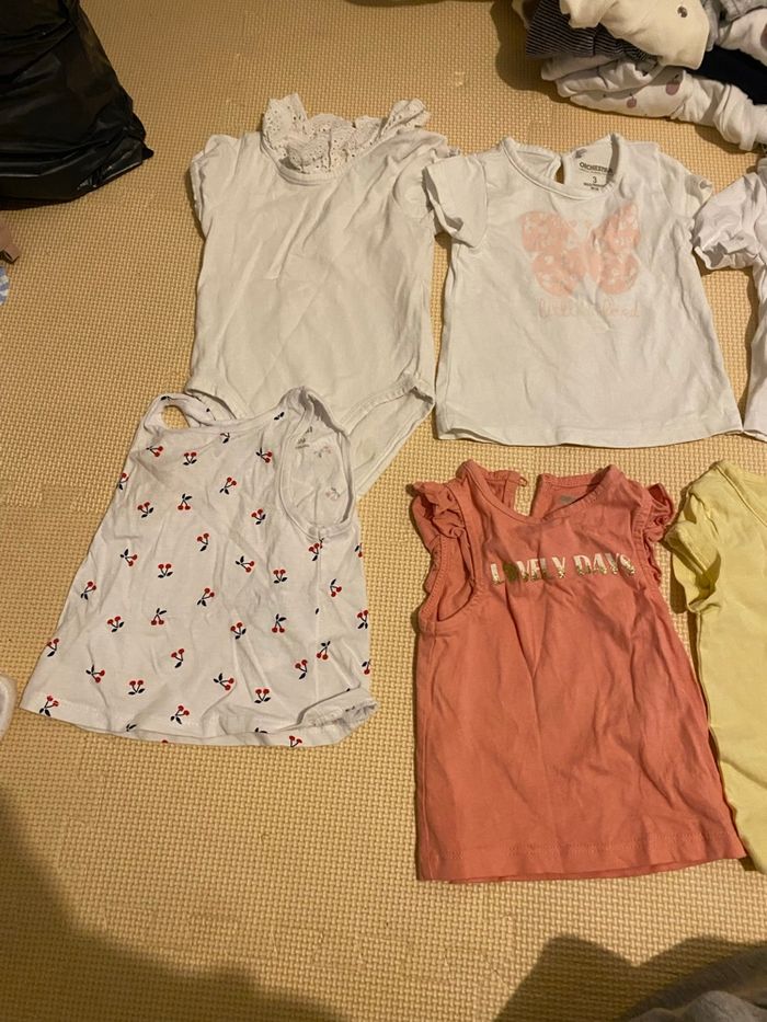 Lot 7 t-shirts fille 3 mois – manches courtes – Kiabi, Orchestra, Gemmo - photo numéro 2