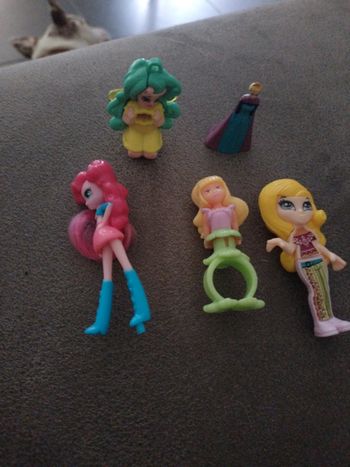 Lot figurines princesse