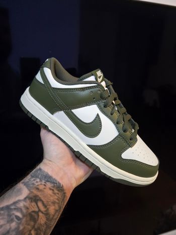 Nike dunk low rétro - taille 37,5 - neuves authentiques- kaki blanc