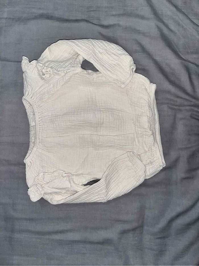 Lot vêtements fille 18 mois - photo numéro 9