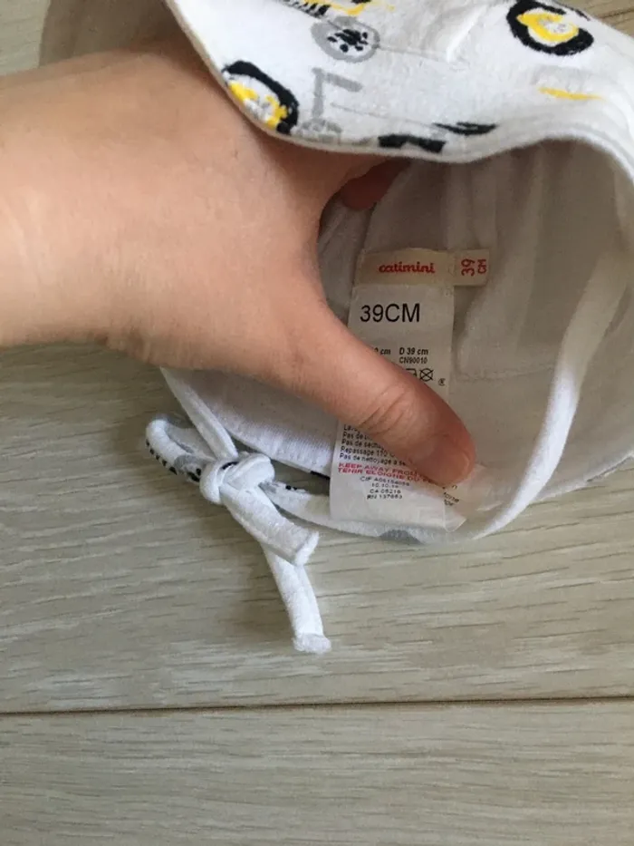 Chapeau de soleil catimini 39 cm neuf - photo numéro 4