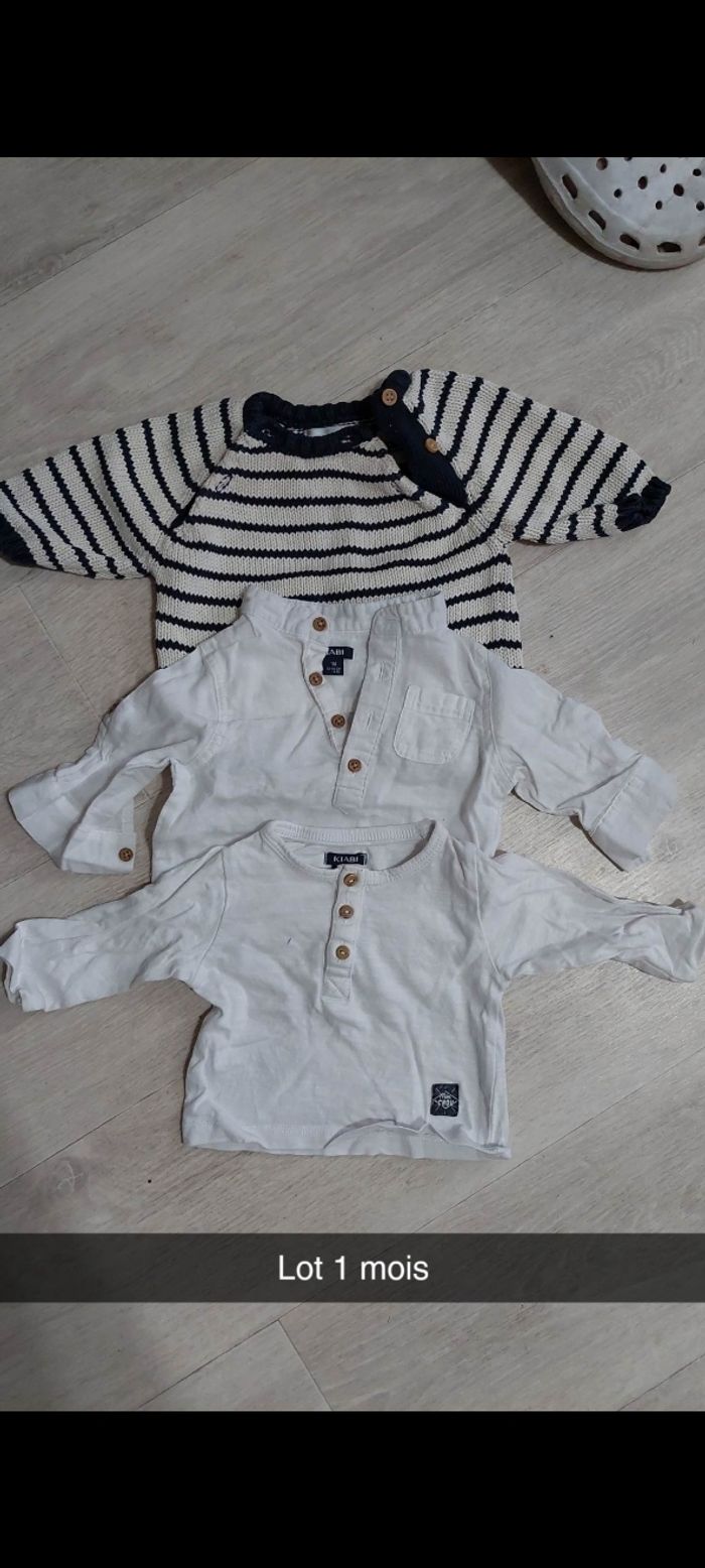 Lot sous pull et pull 1mois