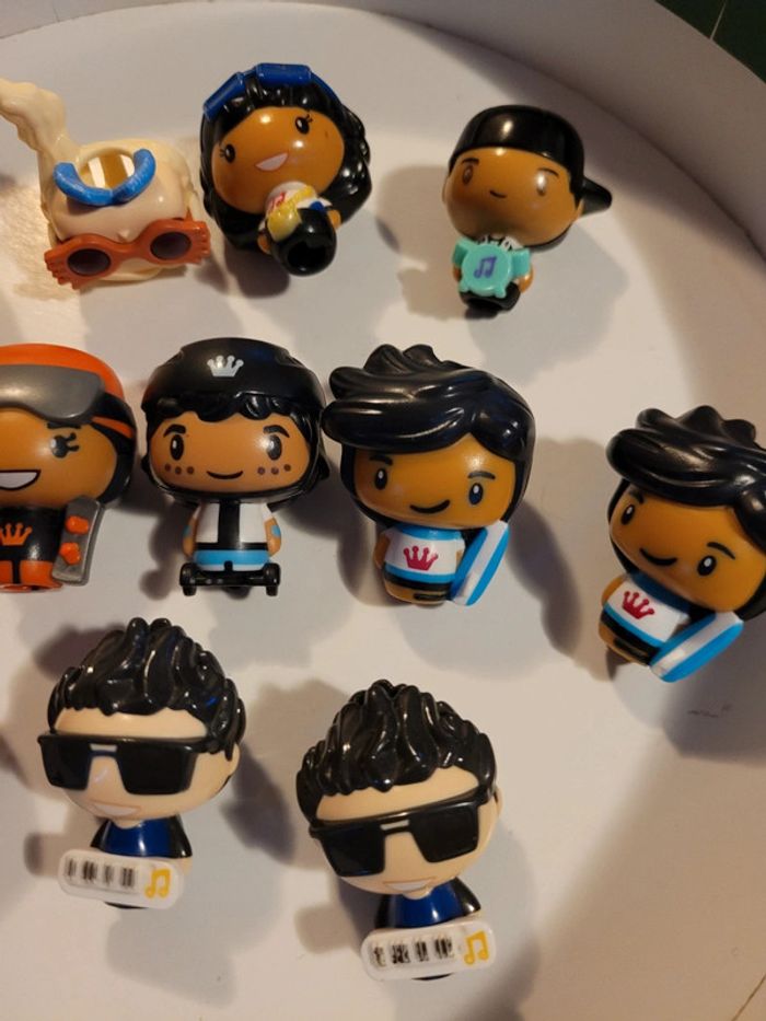 Plusieurs Figurines kinder joy 1€ unité - photo numéro 3