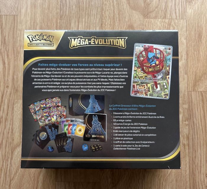Coffret dresseur d’élite méga évolution etb me01 méga lucario - photo numéro 3
