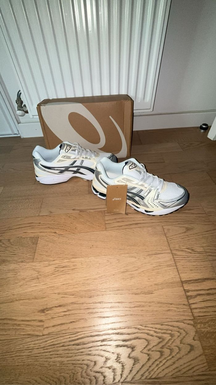 ASICS Kayano 14
