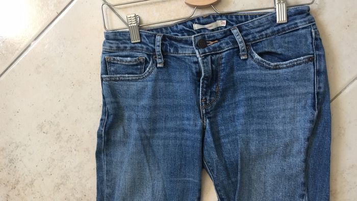 Lévis jean 711 Skinny taille 26 - photo numéro 2