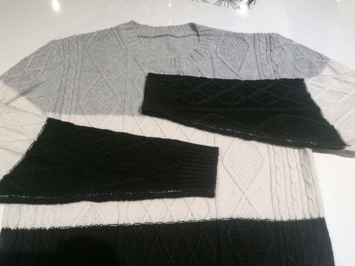 Pull homme Taille S 🧥 - photo numéro 3