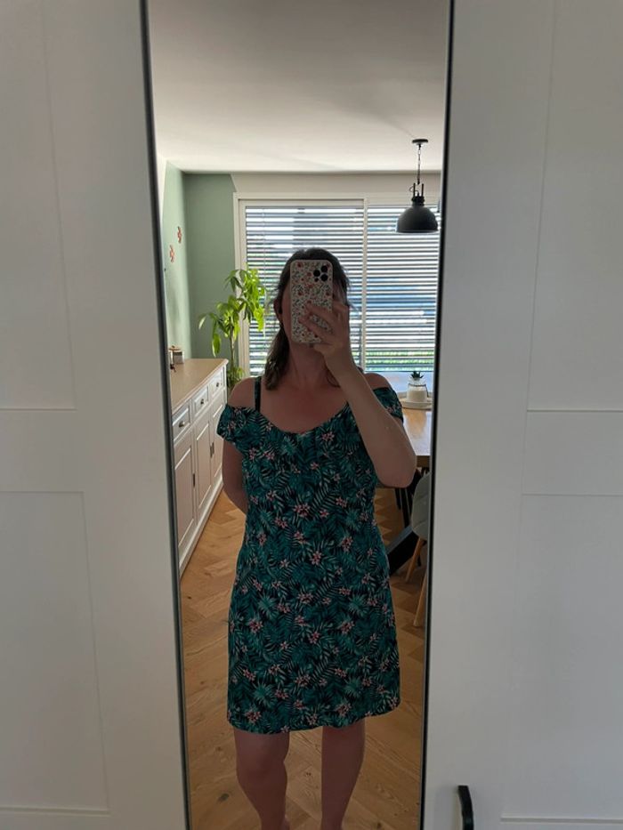 Robe bretelles taille 38 - photo numéro 2