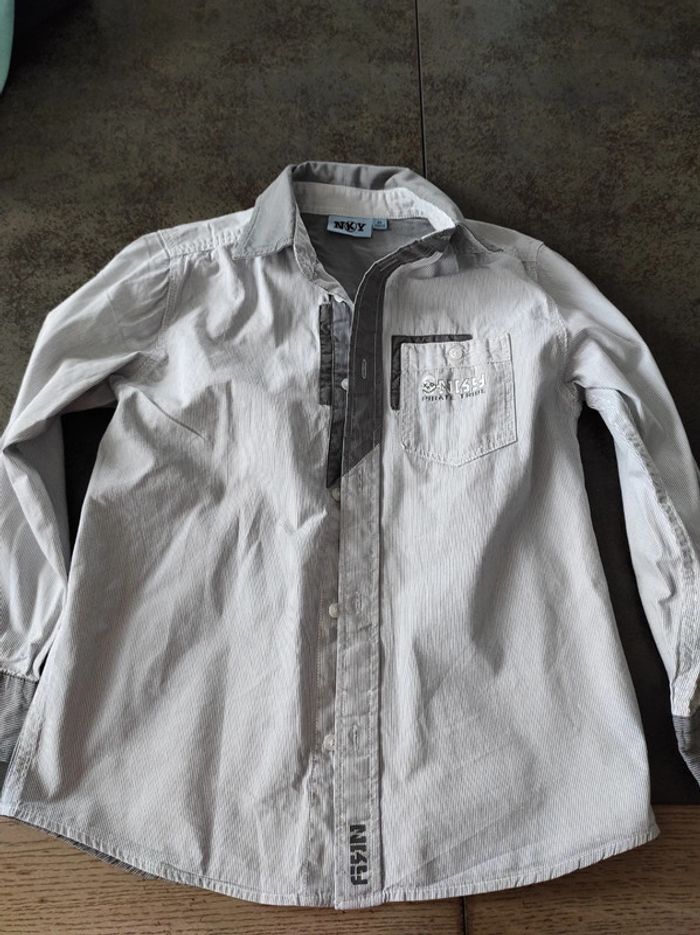 Chemise