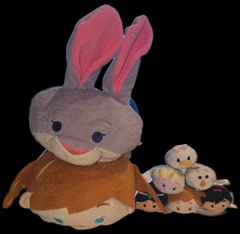 Lot de 8 tsum tsum disney dont 2 de 33cm