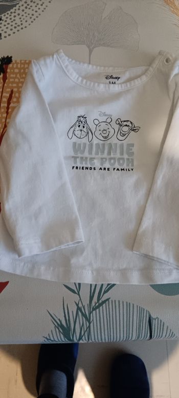 Haut marque kiabi 1 mois winnie l.aurson