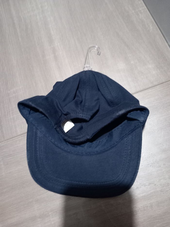 Casquette - photo numéro 2