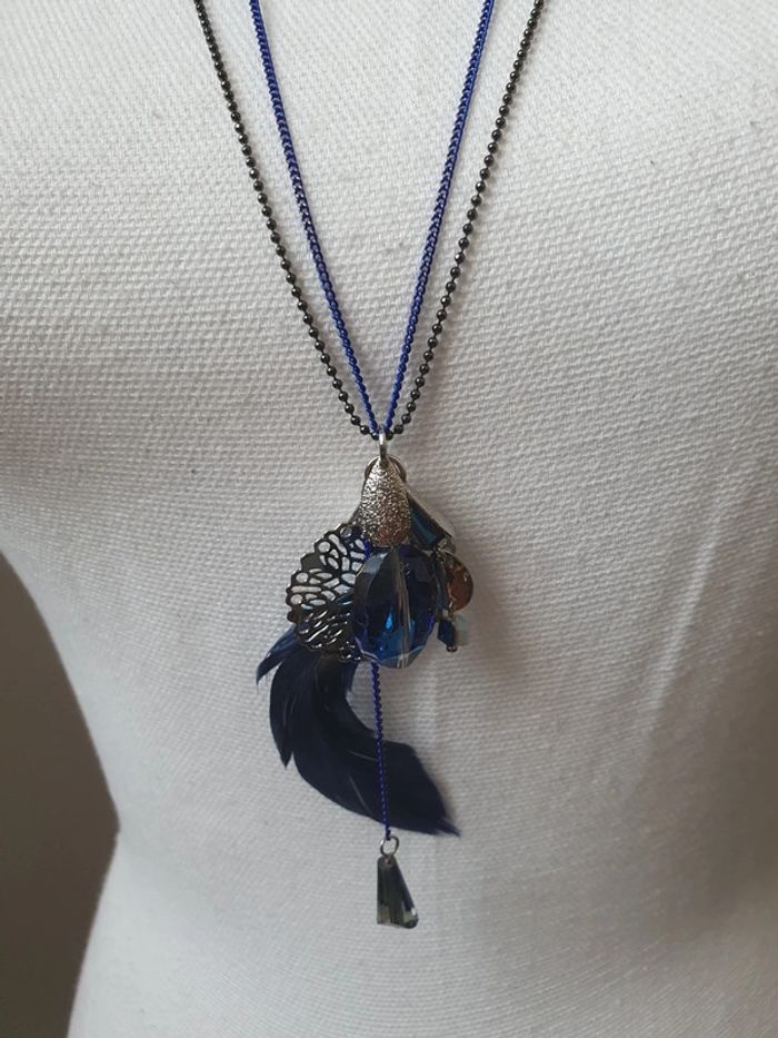 Collier / sautoir . - photo numéro 2