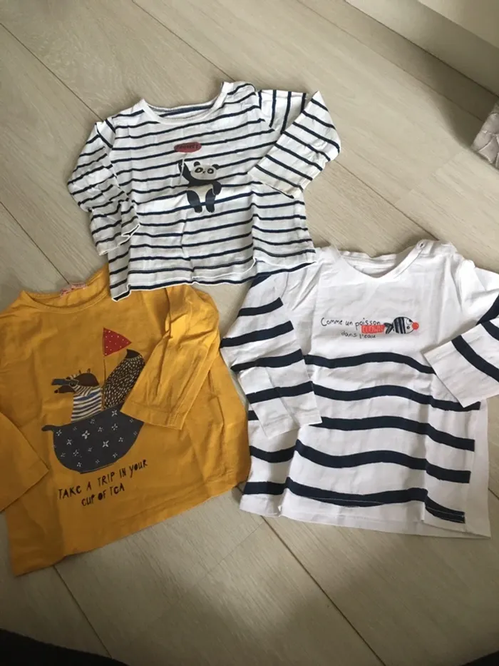 Lot t-shirt manches longues 18 mois