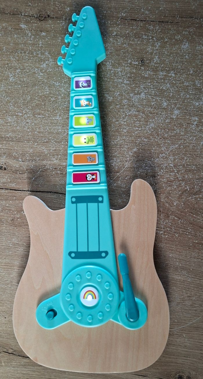 Guitare enfant