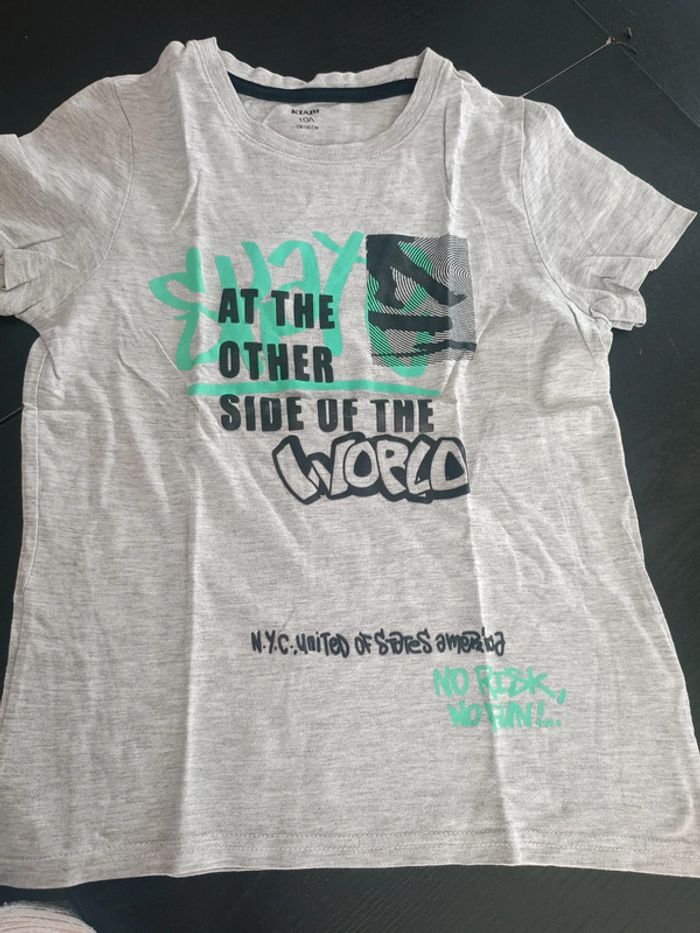 Tee shirt Kiabi 10 ans