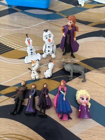 Figurine reines des neiges Elsa Anna olaf swen