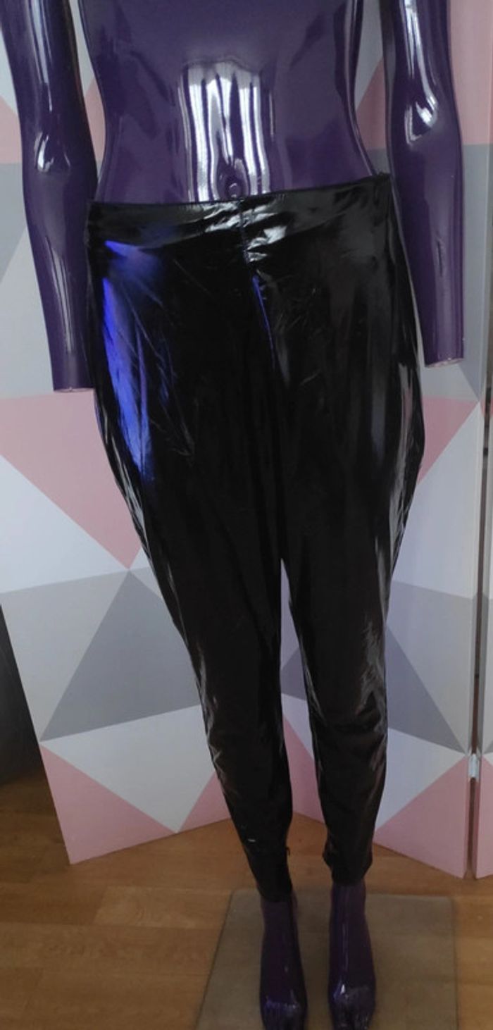 Pantalon noir sexy Taille 40