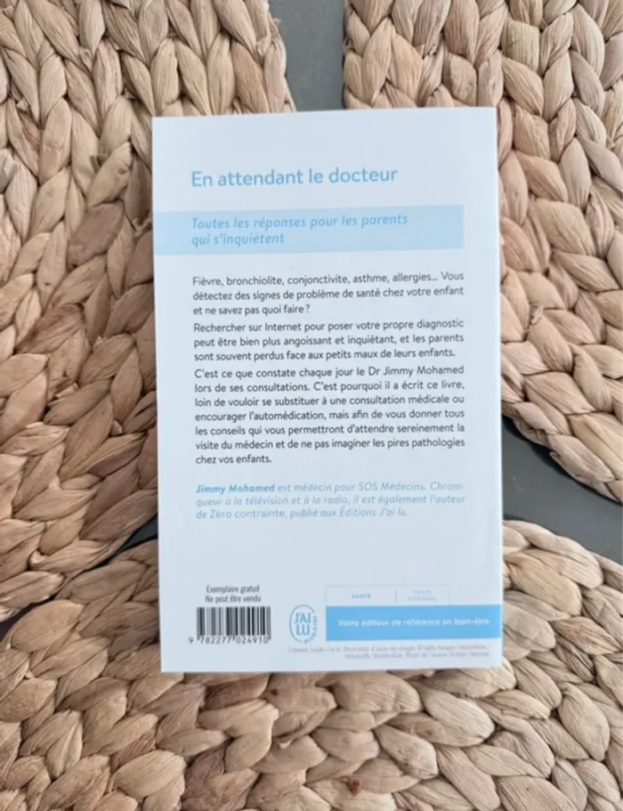 Lot de 3 livres sur la grossesse, comment devenir un super papa et en attendant le docteur - photo numéro 5