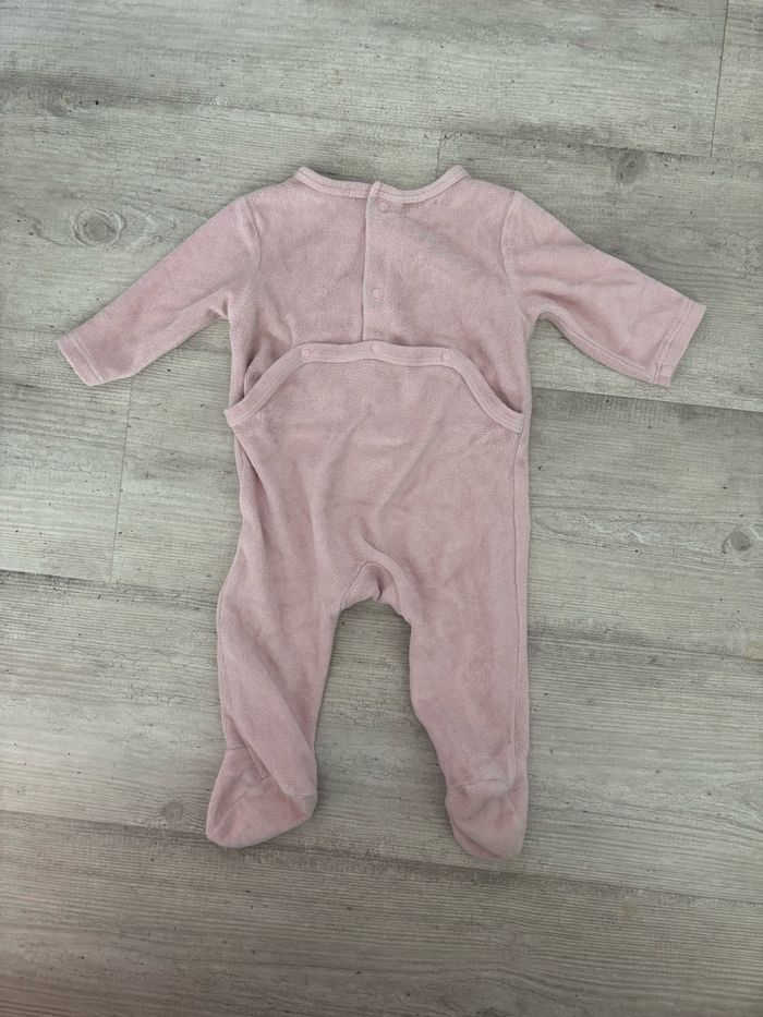 Pyjama 3 mois - photo numéro 2